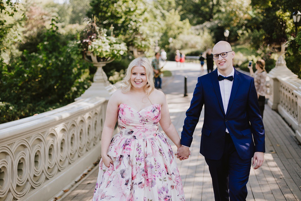 Bow bridge wedding photos