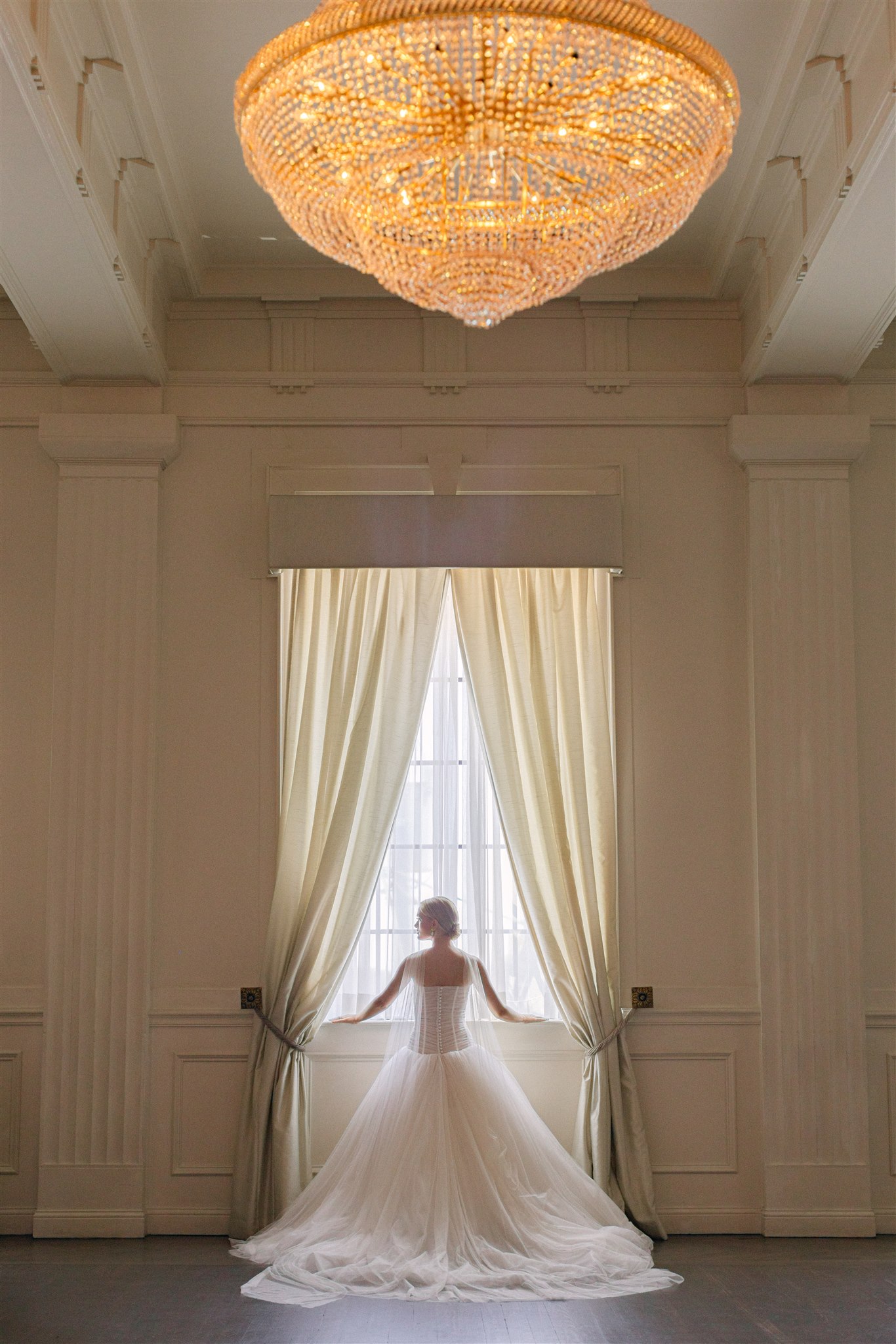 Bridal Portraits at The Mason Dallas