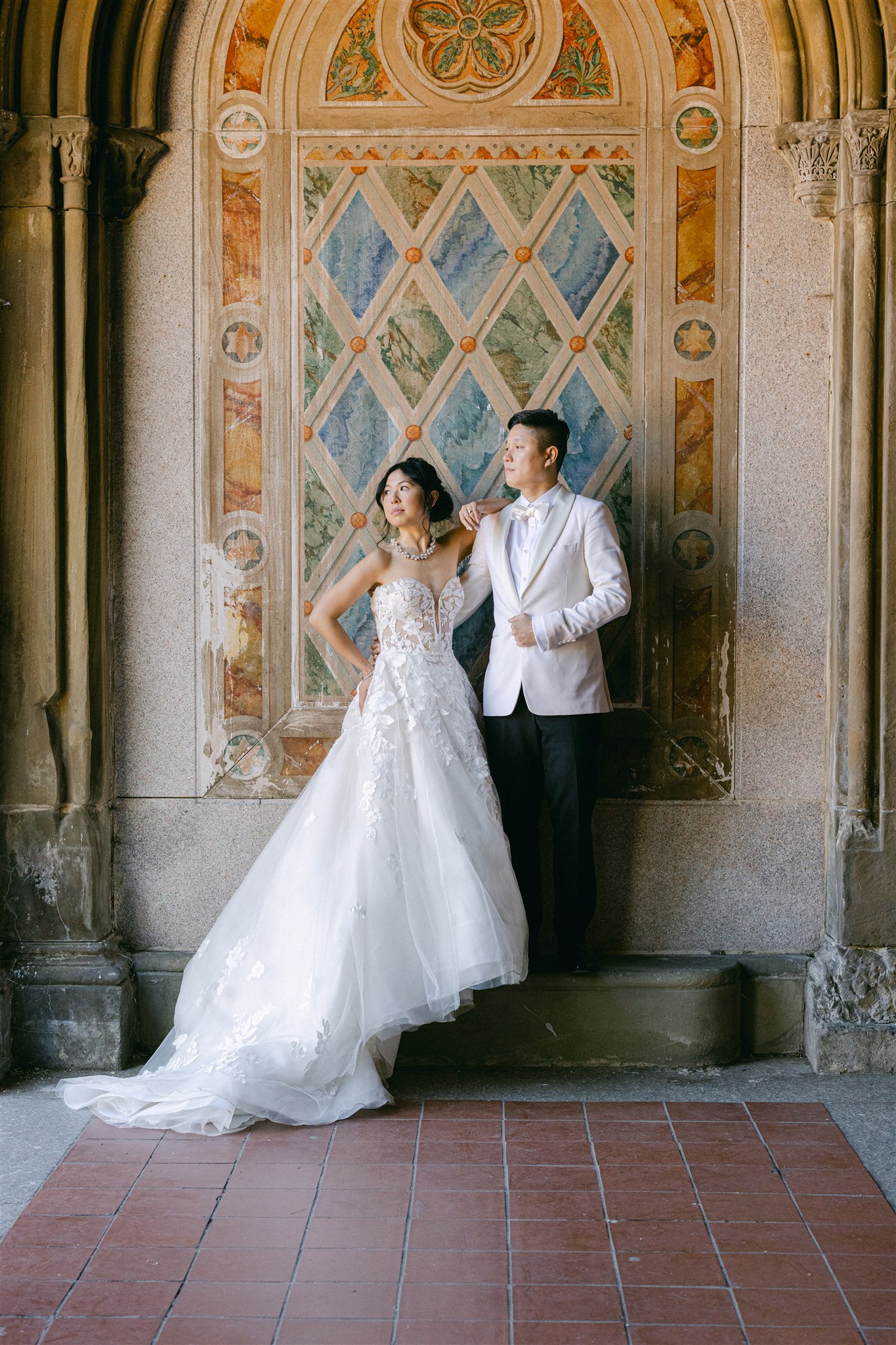 Wedding photos of a couple in NYC