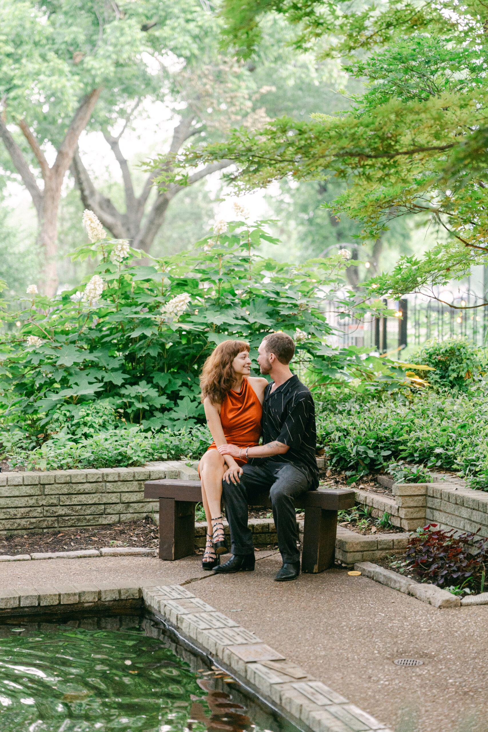 couples photos post dallas proposal at texas discovery gardens