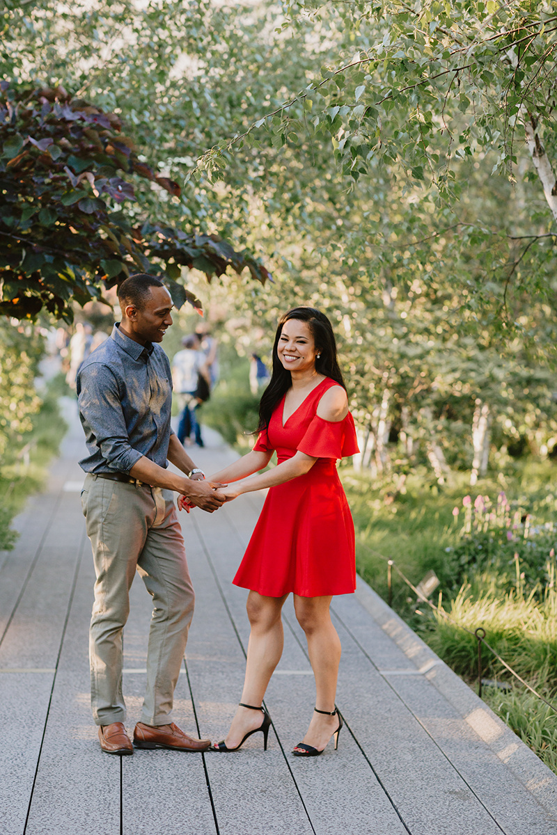 high line in chelsea engagement photos