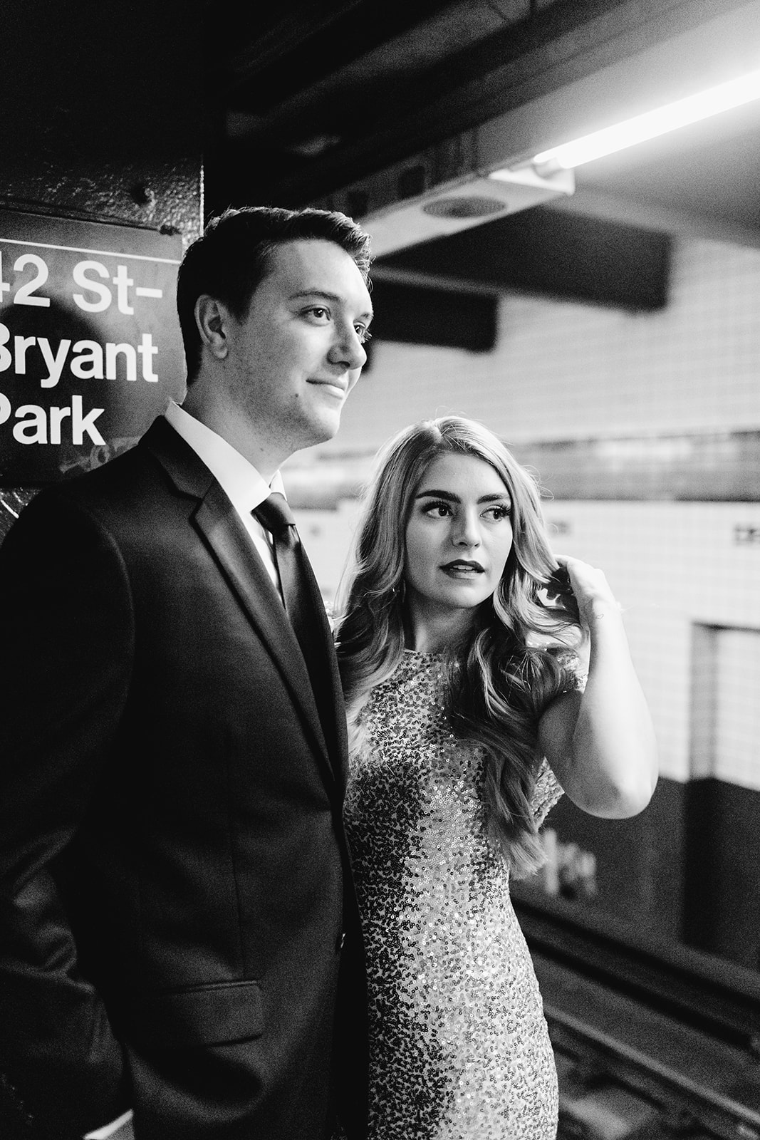 subway engagement photos