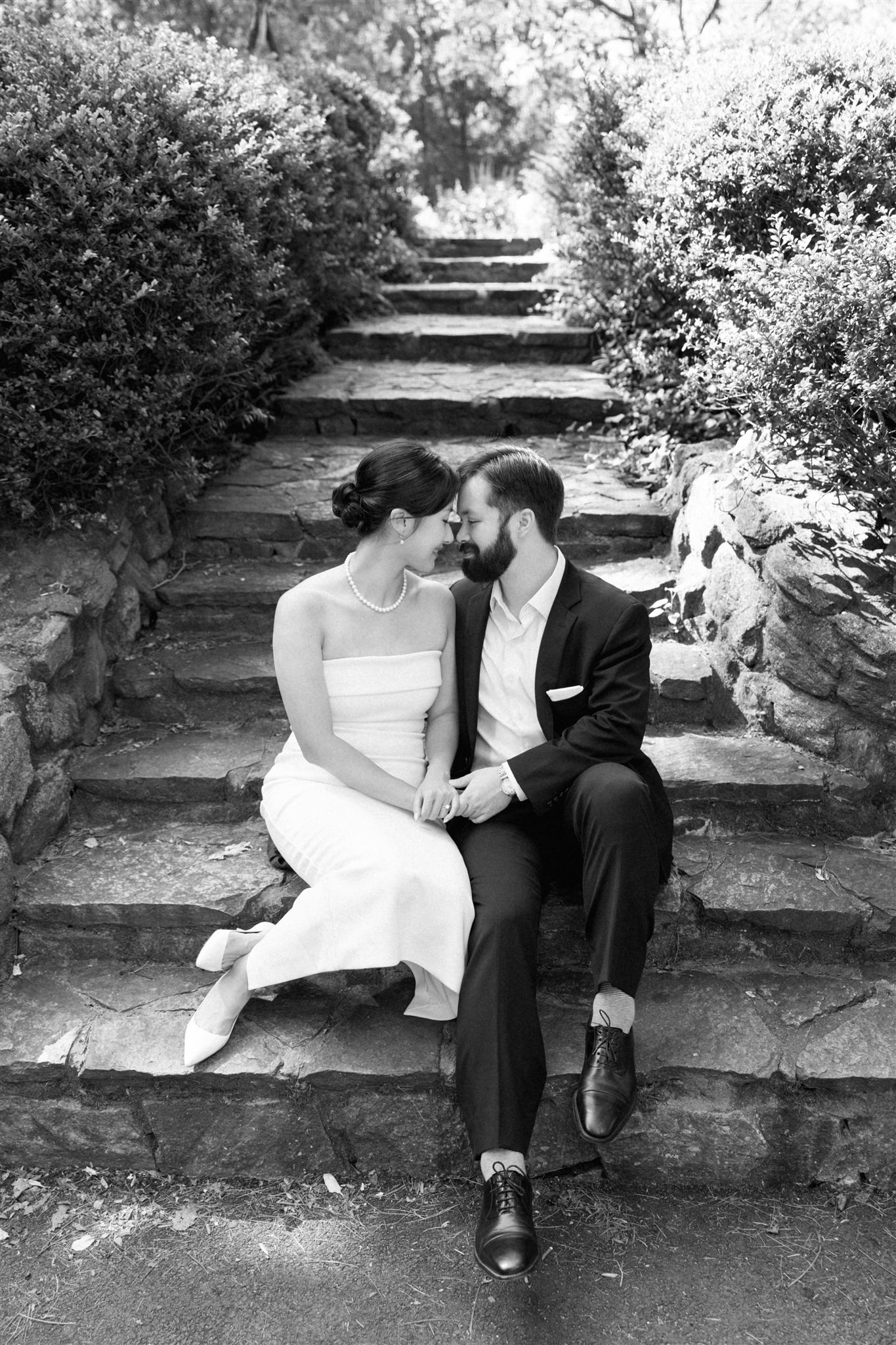 Shakespeare garden engagement photos