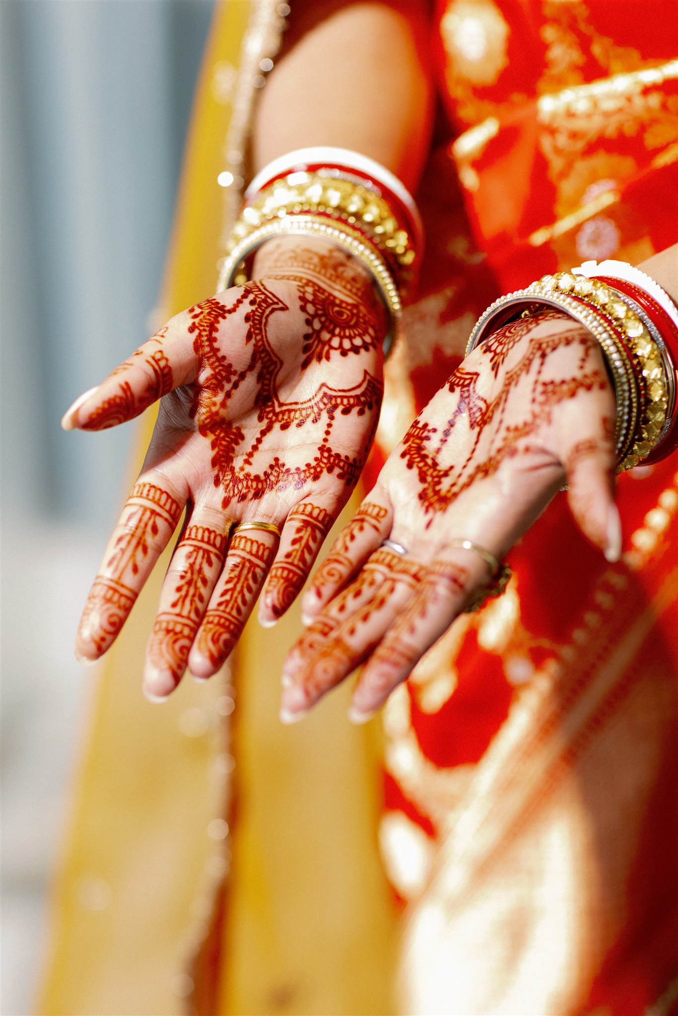 Henna on the hands of an Indian bride for her wedding day