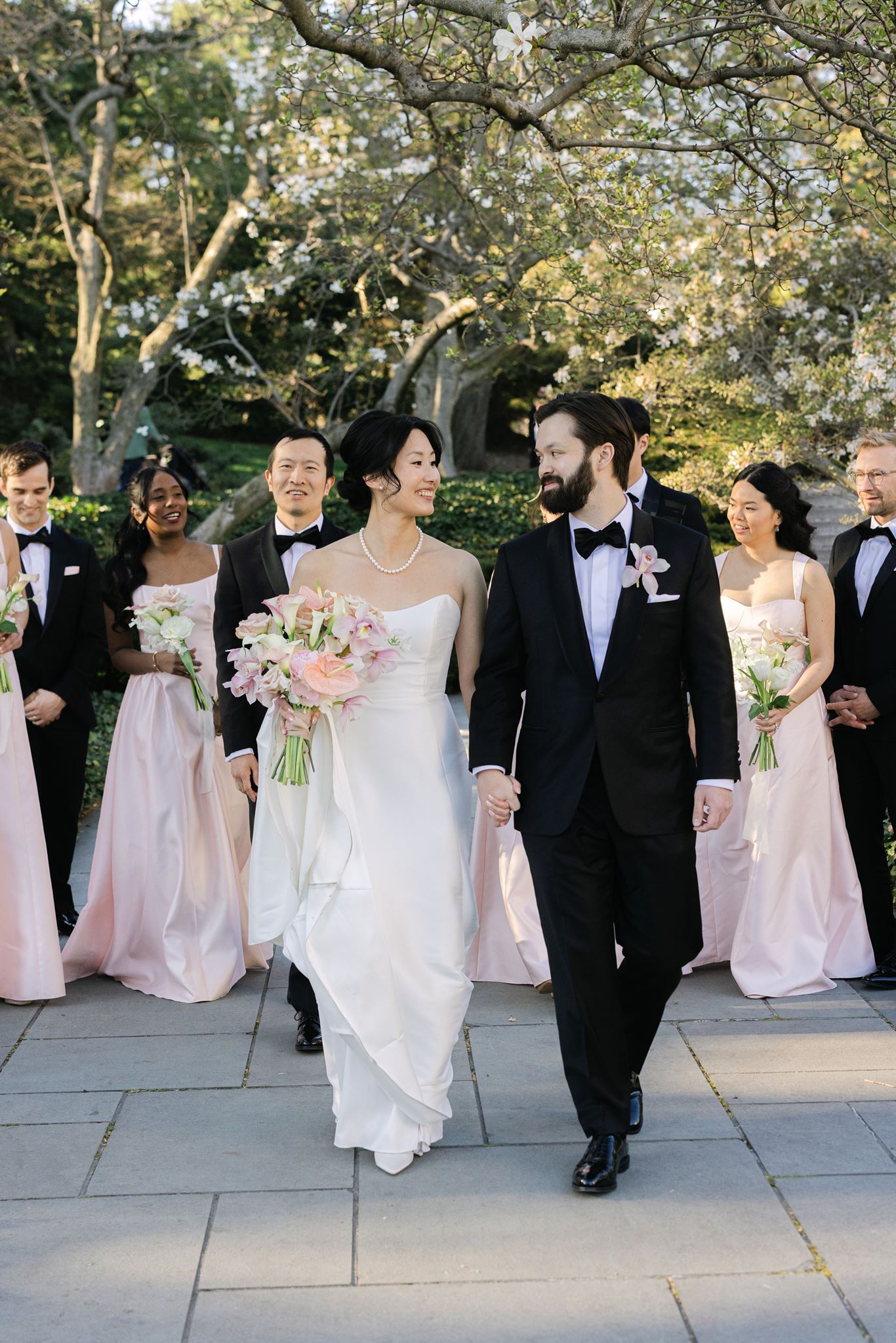 Spring wedding at brooklyn botanic garden in new york