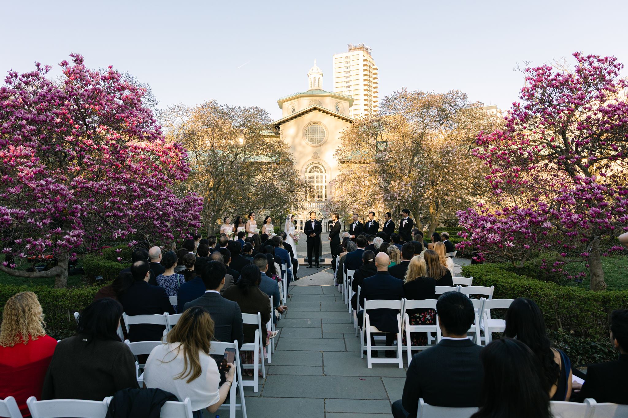 Brooklyn botanic garden wedding the perfect garden wedding venue in new york