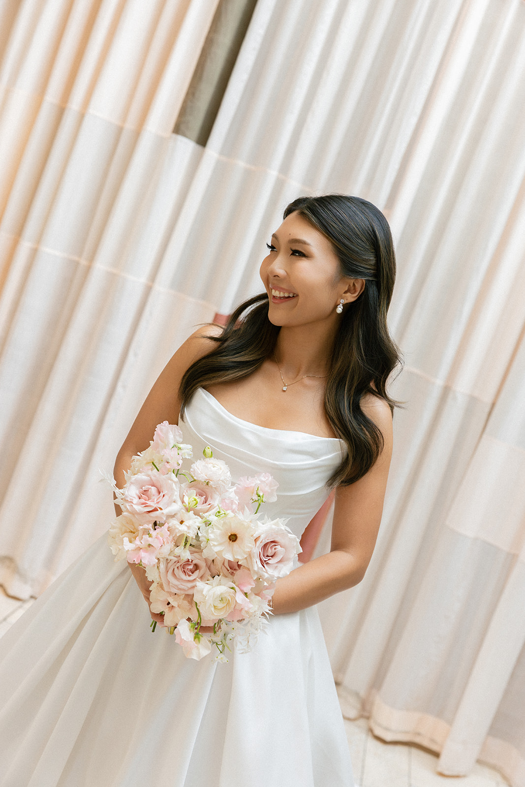 bridal portraits at the mirador 